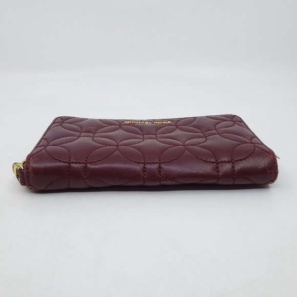 Michael Kors Jet Set Quilted Leather Wristlet Wallet Zip Around Maroon 4.5 x 7.5 - Picture 6 of 12